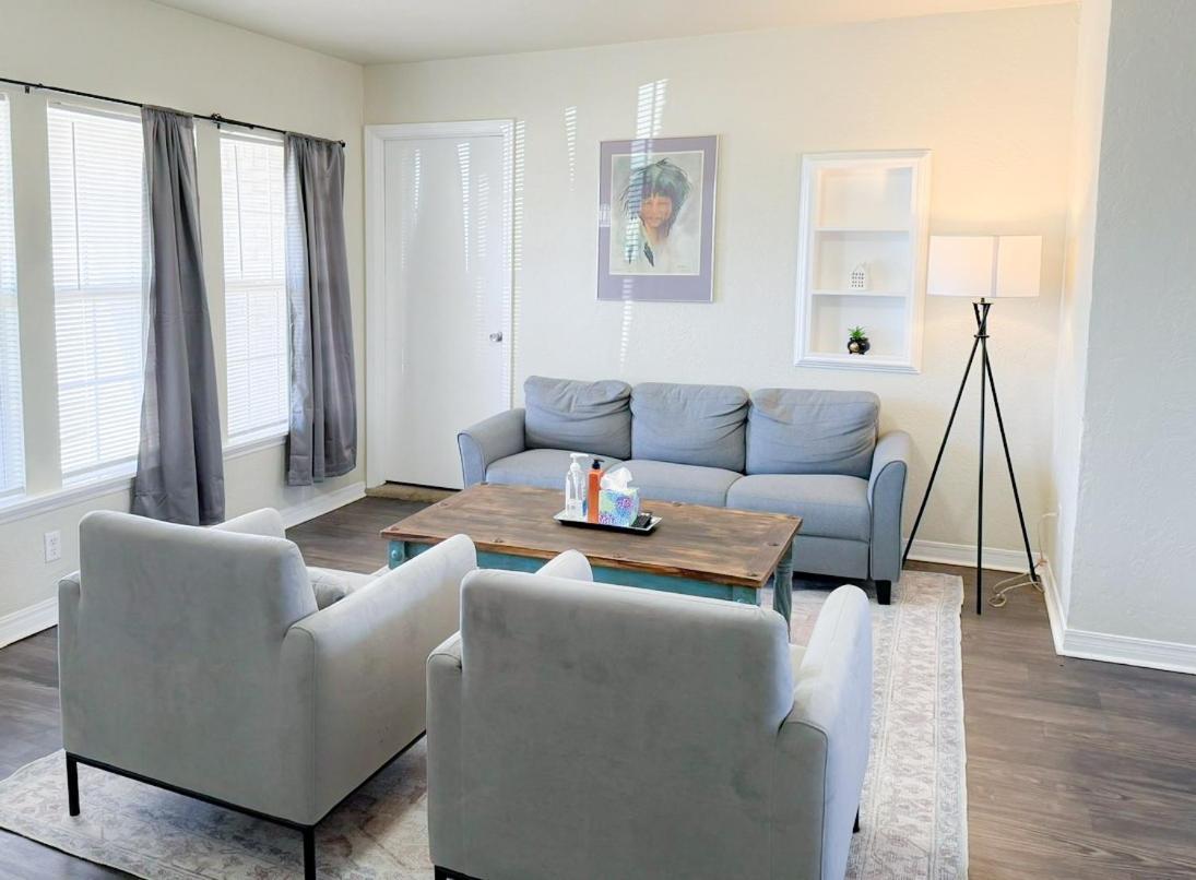 Casa de férias 2br Family Getaway With Wifi Smart Tv #ta Oklahoma City